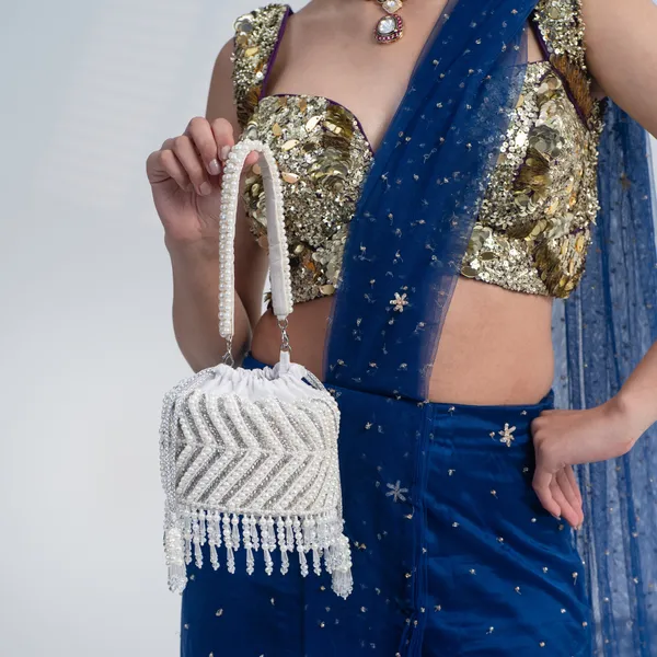 Frosted_Radiance_Pearl_Potli